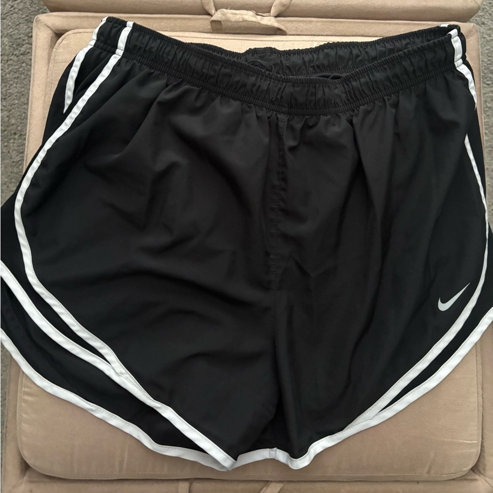 Nike Tempo Dri-FIT shorts in solid black